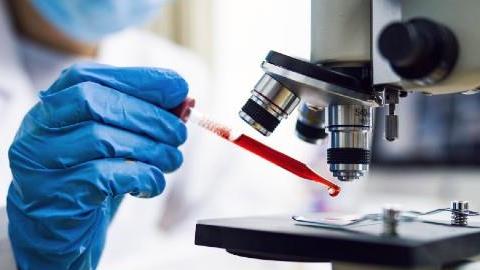 Νέο «όπλο» κατά του κορονοϊού από Έλληνες ιατρούς - άμεση αγωγή 10 ημερών