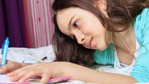 11χρονη γράφει γράμμα στη νοσηλεύτρια μαμά της και συγκινεί