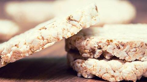 Συνταγές για παιδιά: Σπιτικές ρυζογκοφρέτες με τρία υλικά!