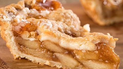 Εύκολη και γρήγορη νηστίσιμη μηλόπιτα