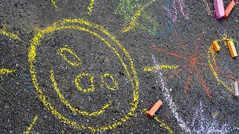 4 αλλιώτικες πράξεις καλοσύνης για να κάνετε με το παιδί το φετινό Πάσχα