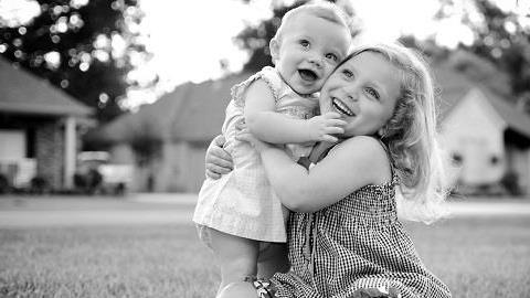 «Θα ήθελα να βγω στο μπαλκόνι για να χειροκροτήσω τα παιδιά...»