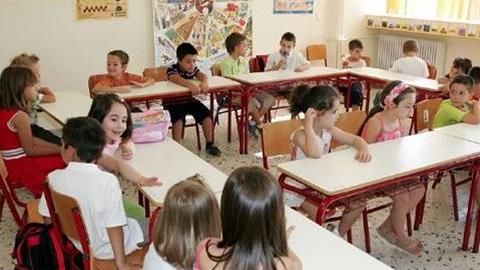 Άρση περιοριστικών μέτρων: πότε ανοίγουν δημοτικά και νηπιαγωγεία