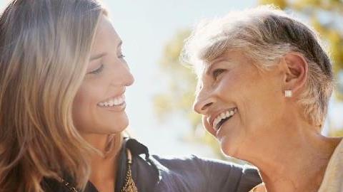 «Η αγάπη μου για σας είναι πάνω απ’ όλους και όλα»: τα λόγια της μάνας μου που έχω σαν φυλαχτό