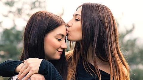 Στη μεγάλη μου αδερφή οφείλω όλα όσα είμαι σήμερα!