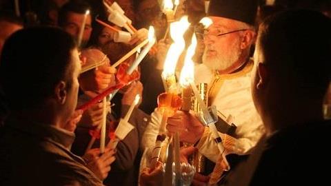 Σήμερα τα μεσάνυχτα θα ακουστεί το «Χριστός Ανέστη» σε όλες τις εκκλησίες
