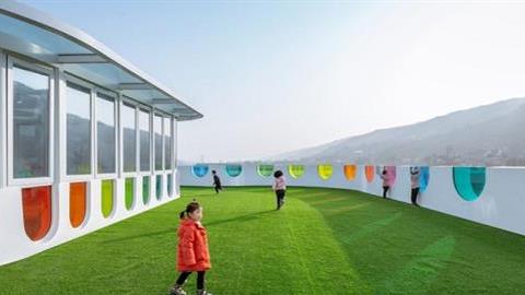 Το πιο φωτεινό νηπιαγωγείο του κόσμου που κάνει τα παιδιά πιο δημιουργικά!