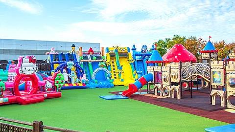 5 παιδότοποι με ανοιχτό χώρο για παιχνίδι (και καφεδάκι) με ασφάλεια