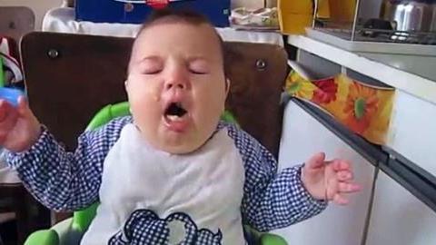 Πώς σώθηκε βρέφος 10 μηνών που πνίγηκε από ένα καρύδι 