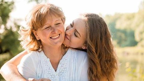 «Ευχαριστώ τη μητέρα μου που μου έμαθε να είμαι... μαμά!»