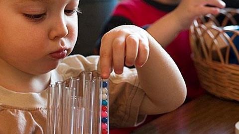 Σύστημα Μοντεσσόρι: Τι είναι και τι διδάσκει