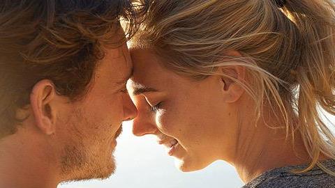 «Είμαστε μαζί 15 χρόνια και όμως ακόμα νιώθω ερωτευμένη μαζί σου»