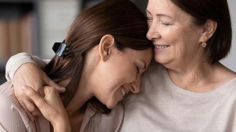 Η μητρότητα ποτέ δεν παύει να είναι υπέροχη, ακόμα κι όταν τα παιδιά δεν σε χρειάζονται πια...