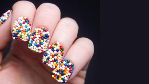 DIY: 12 απίθανα σχέδια για τα νύχια σας