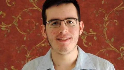 Θεόφιλος Νάστας: αριστούχος στις Πανελλήνιες σε μια χρονιά γεμάτη εμπόδια