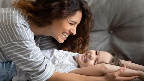 «Όταν σταμάτησα να αγχώνομαι για τα πάντα έγινα καλύτερη μαμά»