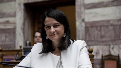 Κεραμέως: Ανοιχτά τα σενάρια για μάσκες στην τάξη και μαθήματα σε δύο βάρδιες