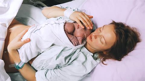 Γυναίκα χωρίς μήτρα γίνεται μητέρα χάρη σε μόσχευμα!