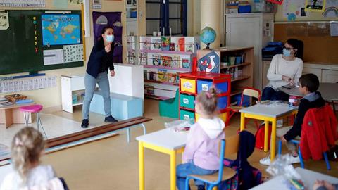 Οριστικό: τα σχολεία θα ανοίξουν στις 7/9, παρά την ανησυχία για τα αυξανόμενα κρούσματα