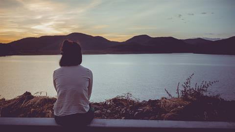 «Πονάει πολύ όταν η κολλητή σου σε προδίδει...»