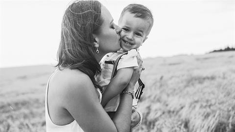 «Δεν ήξερα τι θα πει αληθινή αγάπη μέχρι που έγινα μαμά»