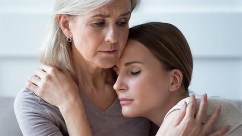 «Κάποιες φορές θέλω μόνο την αγκαλιά της μαμάς μου να με ηρεμήσει»