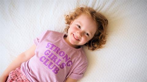 6 αλήθειες που πρέπει να διδάξουμε στα κορίτσια μας πριν την εφηβεία