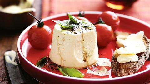 Πανακότα με κατίκι: εύκολη, νόστιμη και light