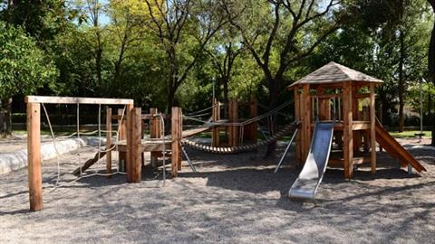 Νέα παιδική χαρά Ζαππείου: κατάλληλη και για παιδιά με αναπηρικό αμαξίδιο 