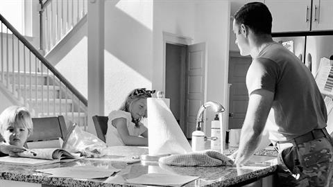 Να παντρευτείς τον άντρα που θα σου πει «μην ανησυχείς, εγώ είμαι εδώ» και θα το εννοεί!