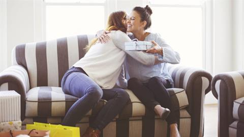 5 τέλεια δώρα για να κάνετε τη ζωή μια μέλλουσας μαμάς πιο εύκολη