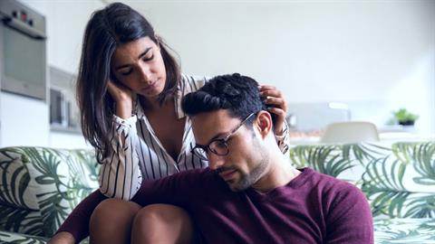 «Συγχώρησα την απιστία του, γιατί ήμουν πιο δυνατή…»: 5 μικρές ιστορίες γυναικείας μεγαλοψυχίας