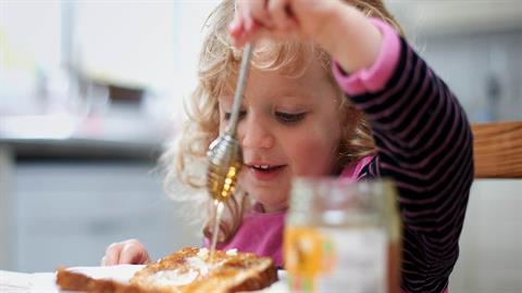 Πρώην Πρόεδρος ΕΦΕΤ: η απάτη με το «μέλι» που δεν ήταν μέλι