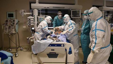 Ελβετία: πρόταση να μένουν εκτός ΜΕΘ οι αρνητές του κορονοϊού