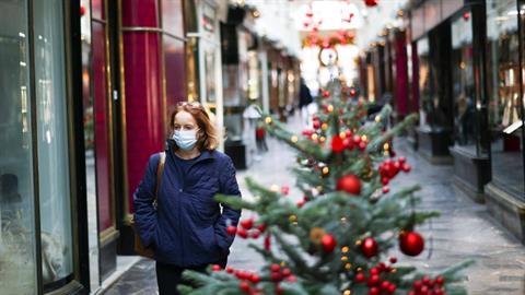 «Μετακίνηση 7» και όλα τα σενάρια για Χριστούγεννα με μερικό lockdown