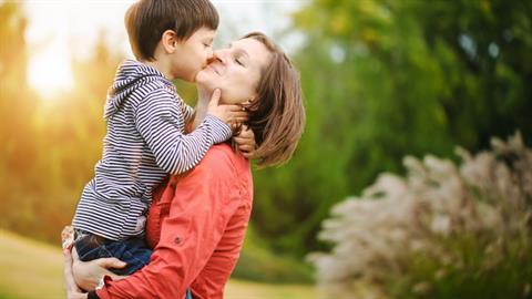 «Η μάνα είναι σαν το αλάτι, η απουσία της κάνει τα πάντα άγευστα»