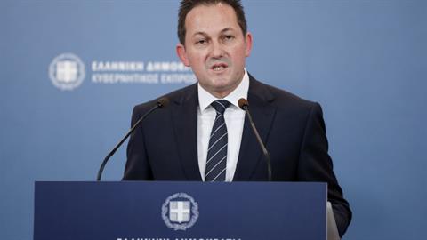 Πέτσας: Κλειστά σχολεία και εστίαση μέχρι και 7 Ιανουαρίου