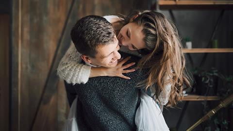 7 σημάδια ότι έχεις παντρευτεί τον άνθρωπο που σου αξίζει! 