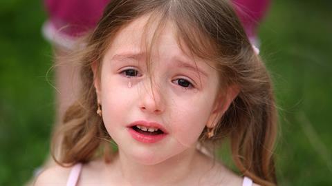 Μπαμπάς είπε στην 9χρονη κόρη του να ανοίξει μόνη της μια κονσέρβα φασόλια ή να μείνει νηστική