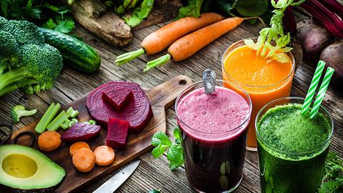 Aποτοξίνωση μετά την κραιπάλη: πάμε να χάσουμε τα κιλά των γιορτών!