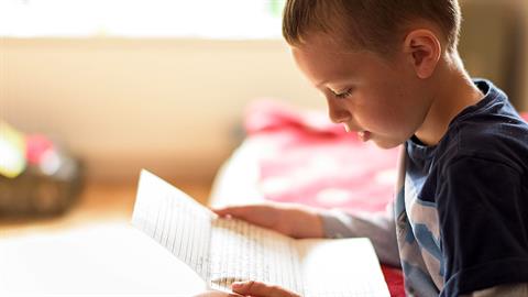 Γράμμα μαμάς στη Ν. Κεραμέως: «Κάντε κάτι επιτέλους και για τα παιδιά με Asperger»