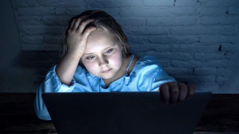 Tik Tok: «κλειδώνουν» οι λογαριασμοί παιδιών κάτω από 16 ετών 