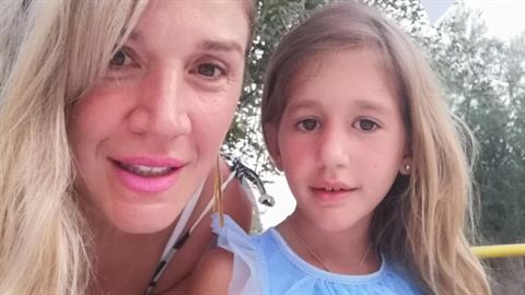 Μαμά 7χρονης Αναστασίας: «Αντί για χρόνια πολλά, ευχηθείτε μου να γίνει καλά το παιδάκι μου»
