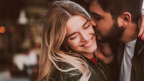 «Ξέρω ότι παντρεύτηκα τον σωστό άνθρωπο γιατί η αγάπη μας δεν θα σβήσει ποτέ»