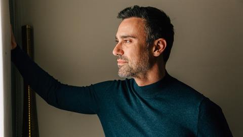 Καπουτζίδης: Μακάρι κάποιος πατέρας γκέι παιδιού να νιώθει περήφανος όπως ο δικός μου