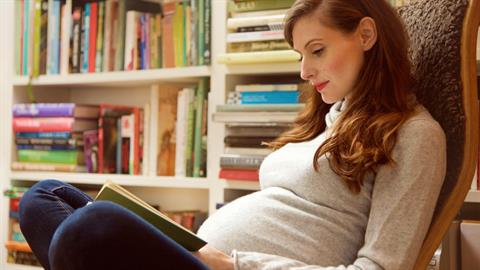 Τα 5 βιβλία που κάθε γονιός πρέπει να διαβάσει