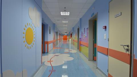 Τραυματιοφορέας του Παίδων κακοποίησε σεξουαλικά δύο κορίτσια 6 και 8 ετών