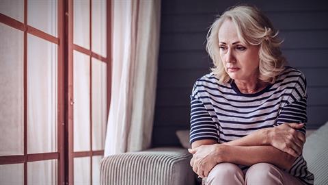 Μη ρωτάτε μια γυναίκα αν μετάνιωσε που δεν έκανε παιδιά (δείχνει αναισθησία)