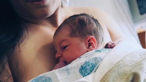 «Η πεθερά μου άλλαξε το όνομα του γιου μου ενώ ανάρρωνα από την καισαρική»