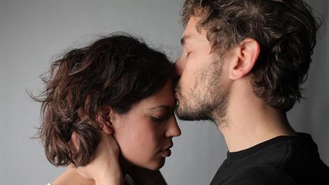 «Γράμμα στον άντρα μου που με στήριξε όταν χάσαμε το μωρό μας»